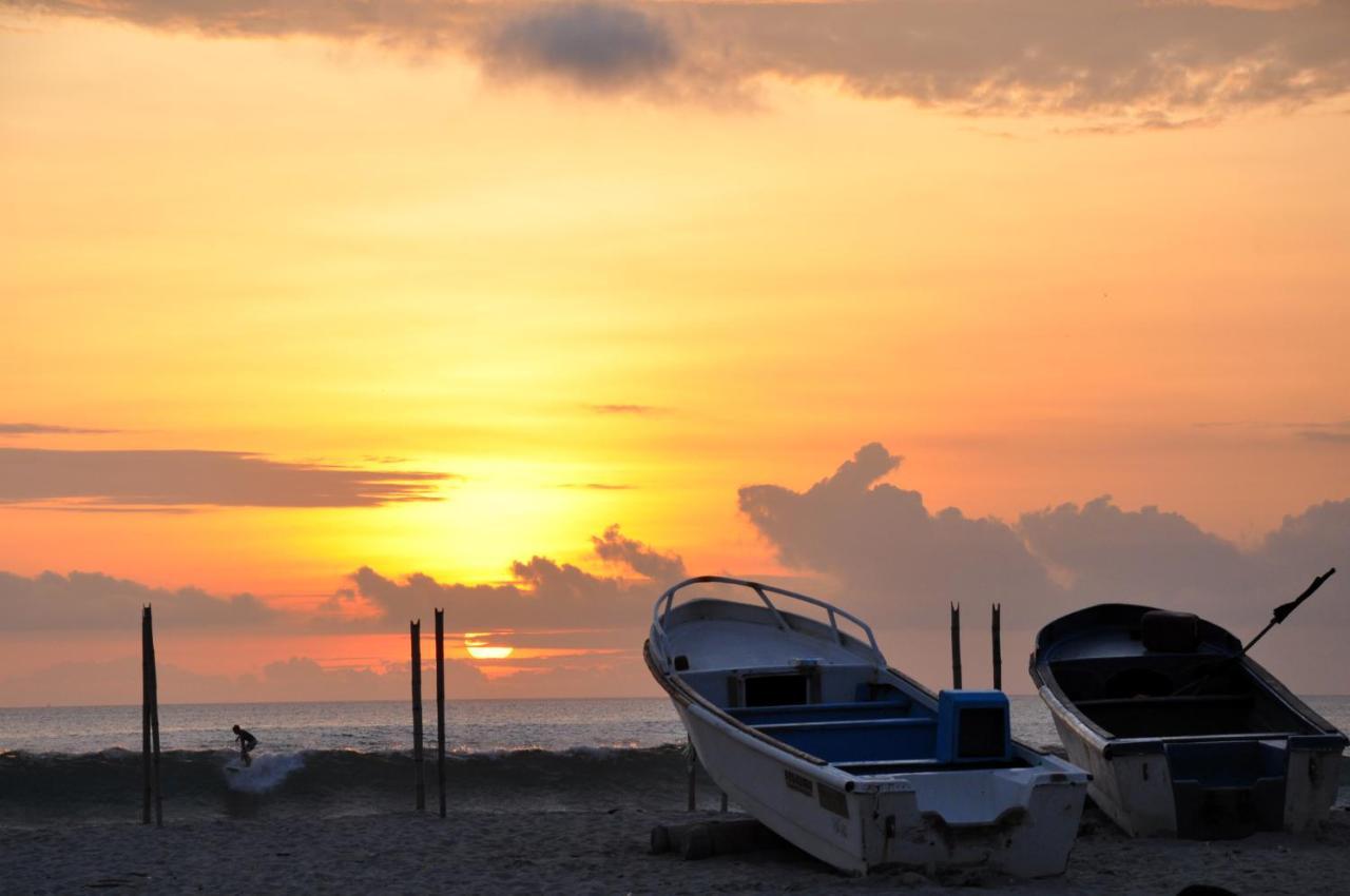 Hotel Canoa'S Wonderland ภายนอก รูปภาพ